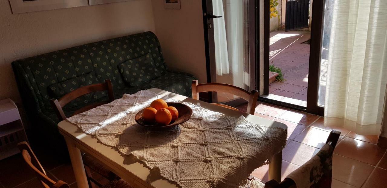 Appartamento Monolocale con giardino indipendente Nuoro  Esterno foto